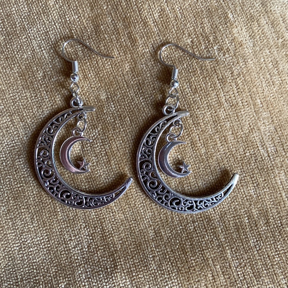 Moon star earrings - Picture 15 of 16